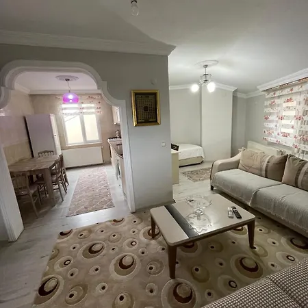 Kanarya Rezidans Apartment